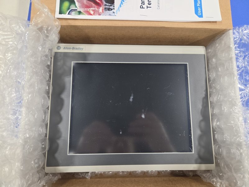 Панель оператора Allen-Bradley 2711R-T10T