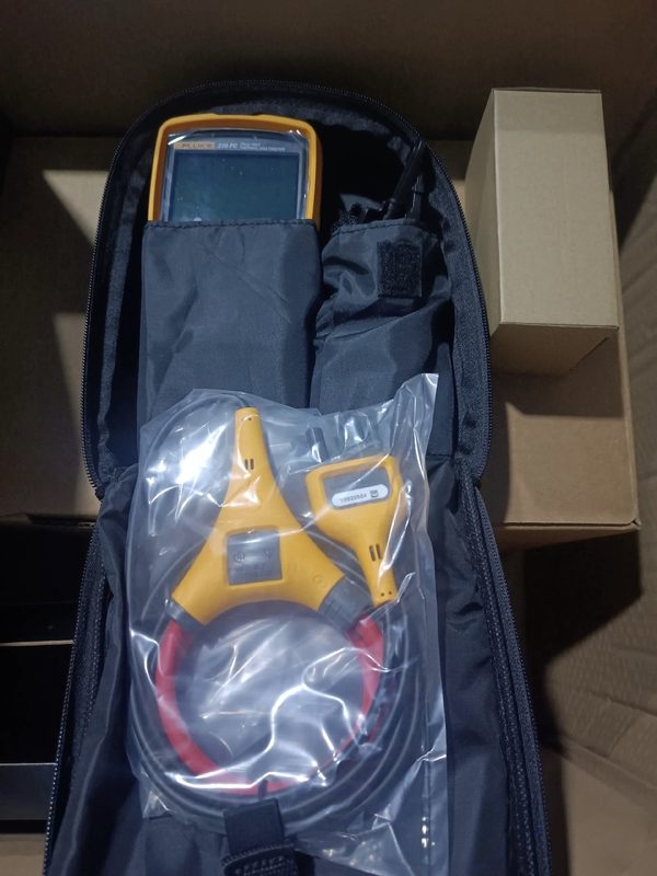 Мультиметр Fluke 279FC
