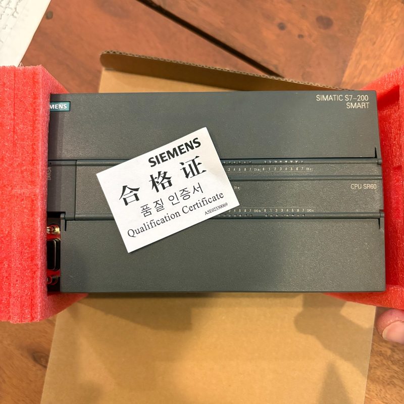ПЛК Siemens 288-1SR60-0AA1