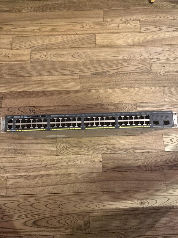 Коммутатор Cisco 2960-X
