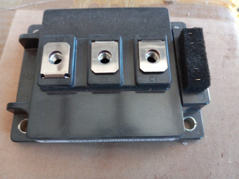 Силовой модуль IGBT 2MBI600U2E-060