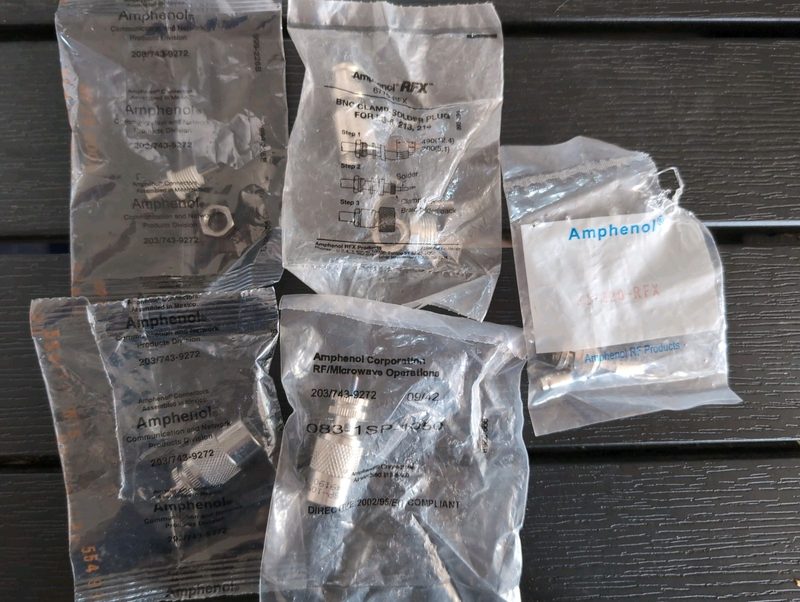 Разъём Amphenol 31-240-RFX