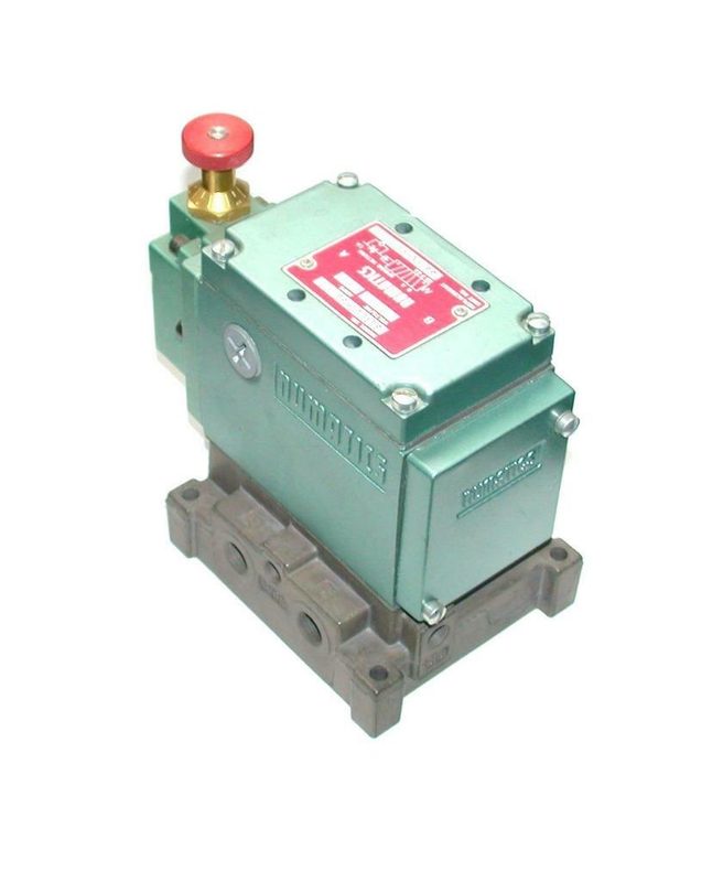Пневмоклапан Numatics 32TD04430
