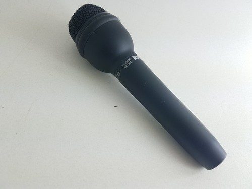 Микрофон 33-1070C