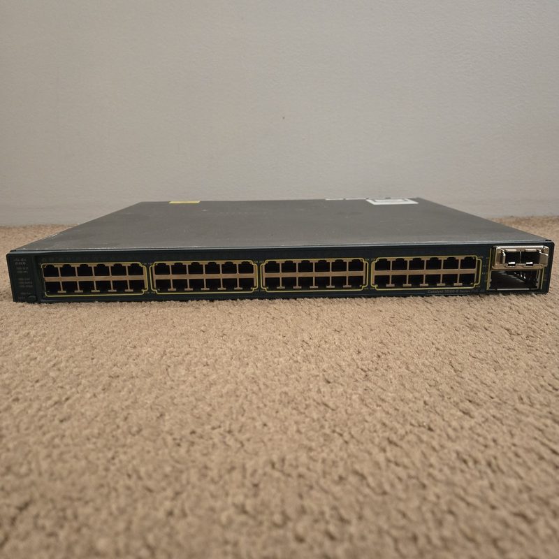Коммутатор Cisco 3560-E