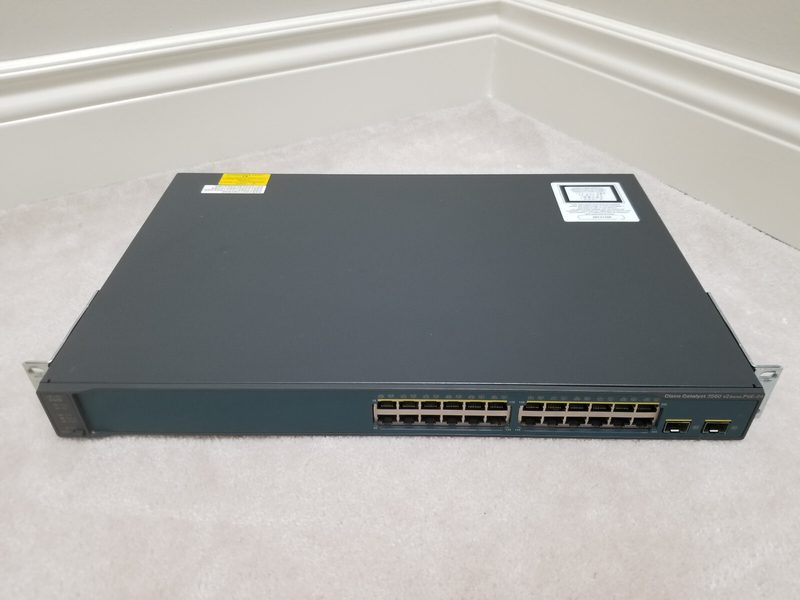 Коммутатор Cisco 3560V2
