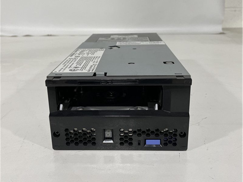 Ленточная библиотека IBM 3588-F7C
