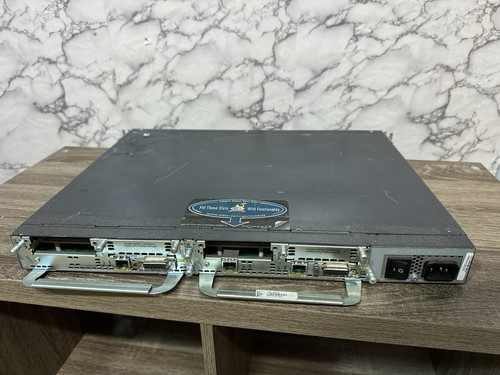 Маршрутизатор Cisco 3620