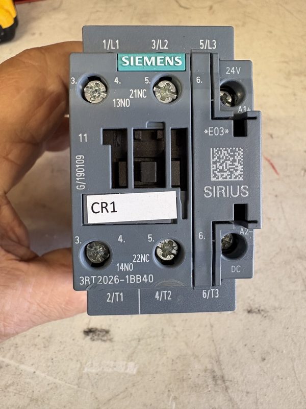 Контактор Siemens 36RT20261BB40