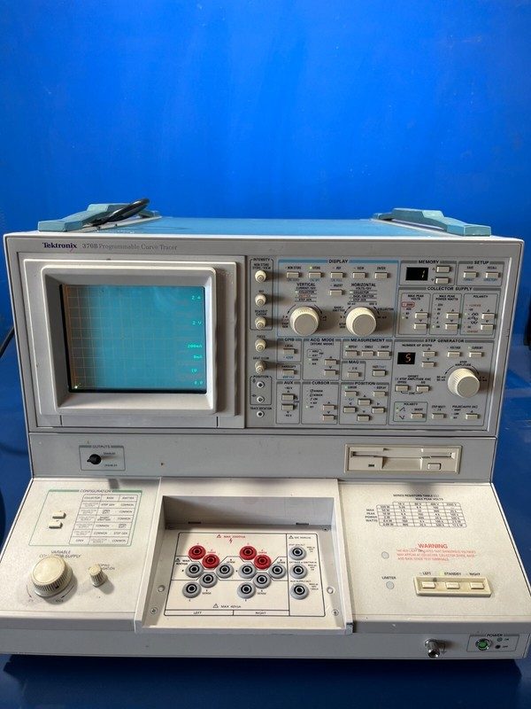 Тестер Tektronix 370B