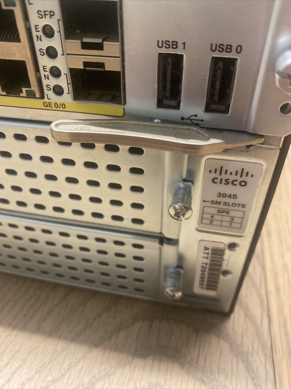 Маршрутизатор Cisco 3900