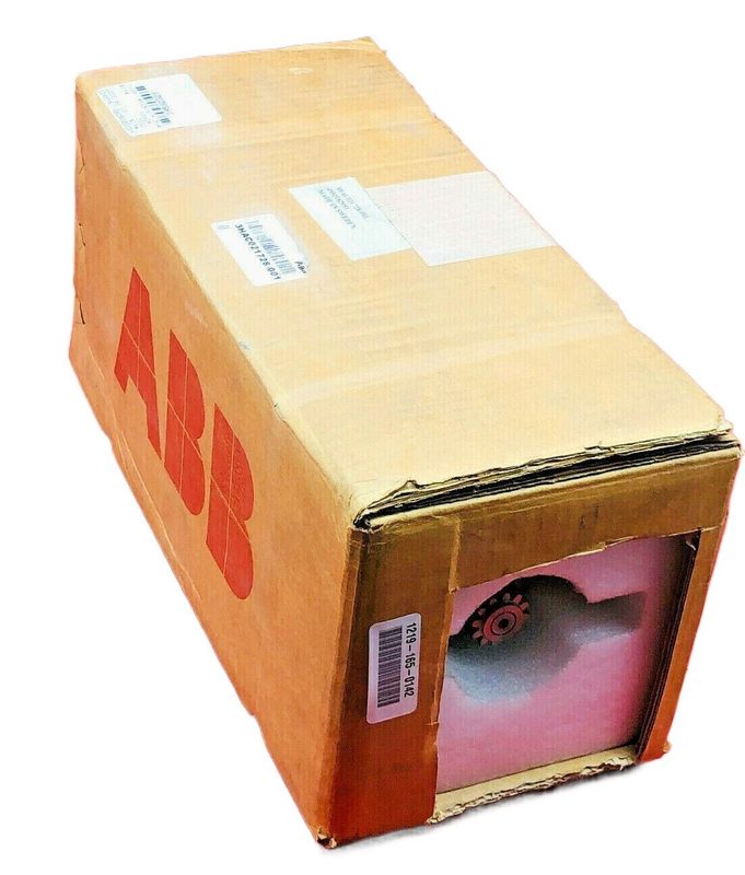 Серводвигатель ABB 3HAC021728-001