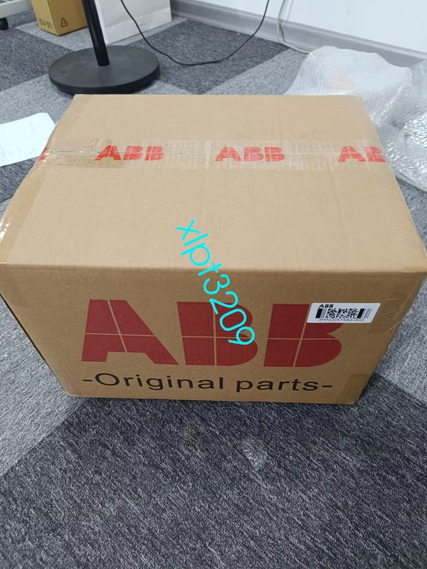 Серводвигатель ABB 3HAC028954-001