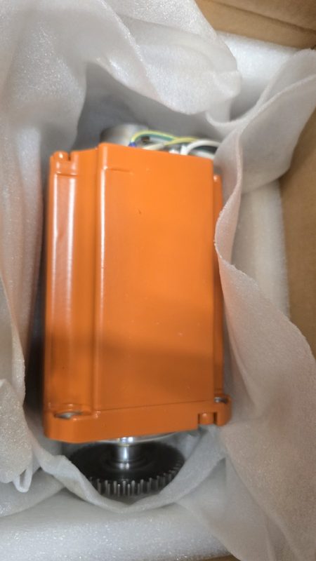 Серводвигатель ABB 3HAC029031-004