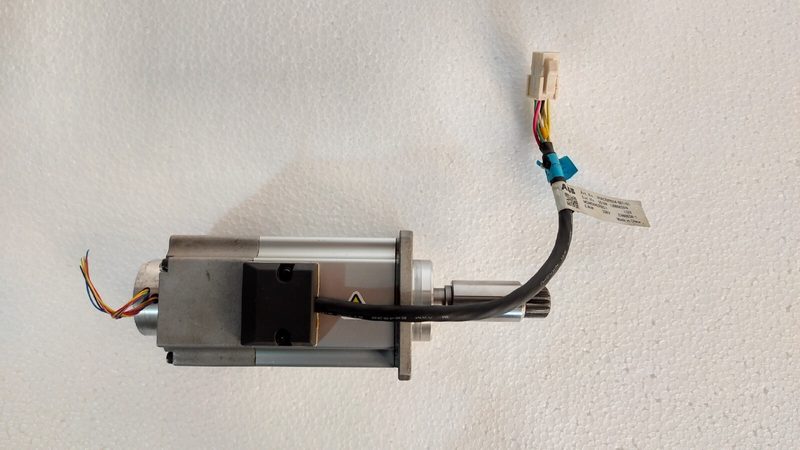 Серводвигатель ABB 3HAC029924-001/01