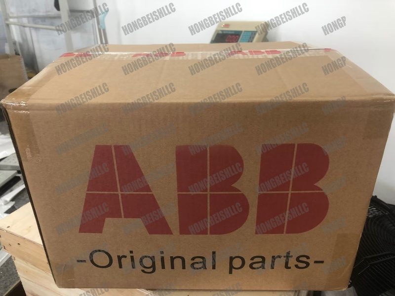 Робот ABB 3HAC036900-001/04