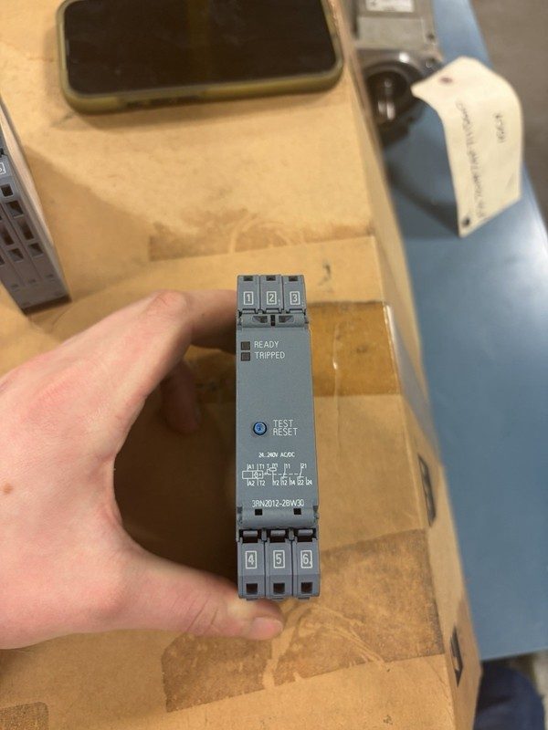 Реле защиты Siemens 3RN2012-2BW30