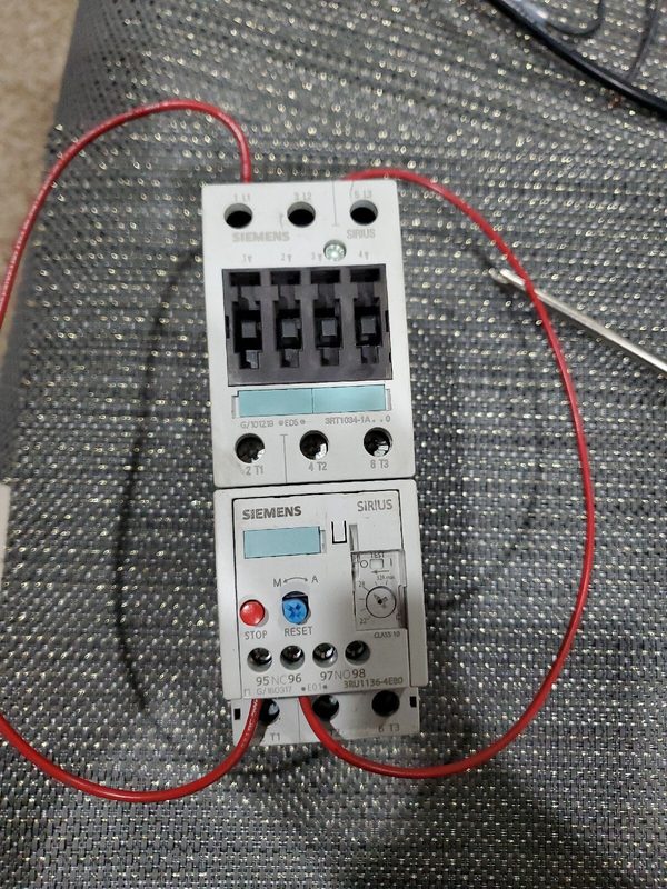 Реле Siemens 3RU1136-4EB0