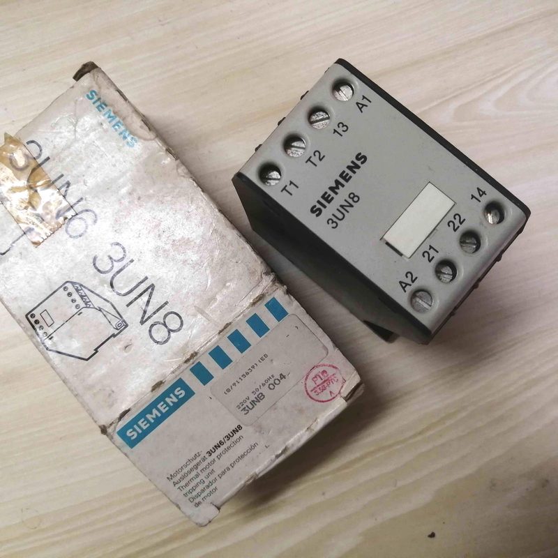 Реле защиты Siemens 3UN8002