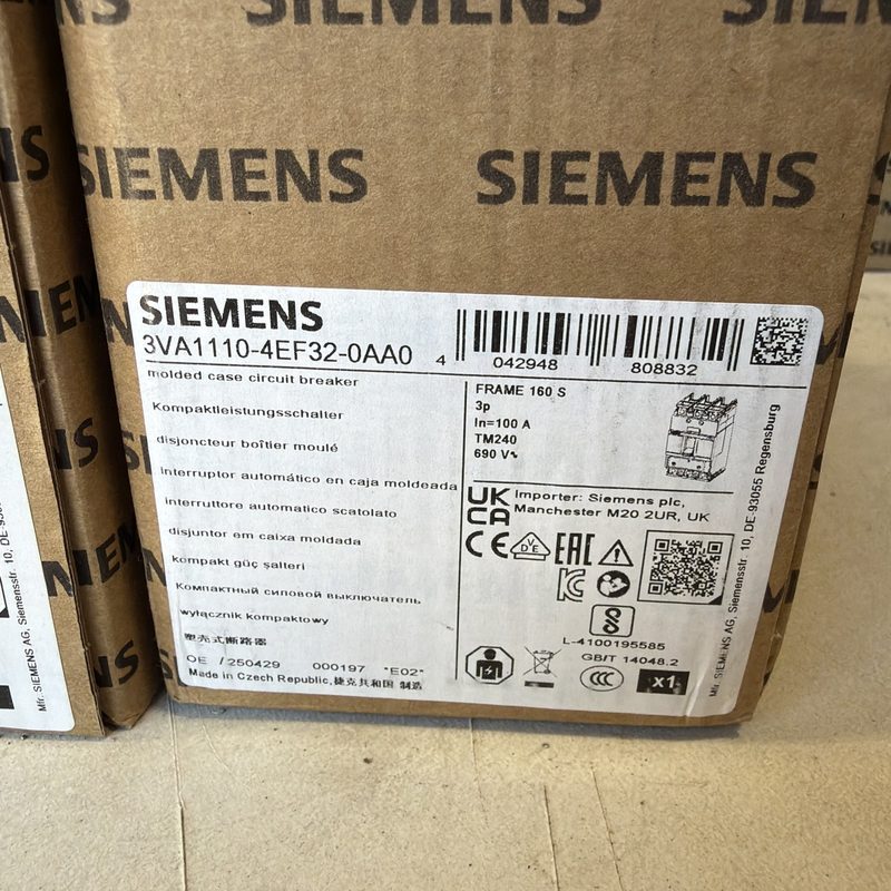 Автоматический выключатель Siemens 3VA1110-4EF32-0AA0