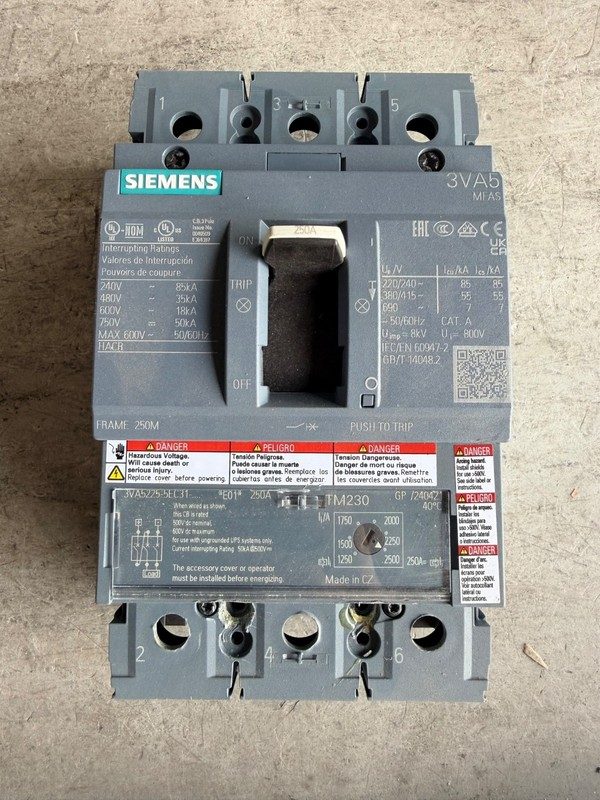 Автоматический выключатель Siemens 3VA5225-5EC31-0AA0