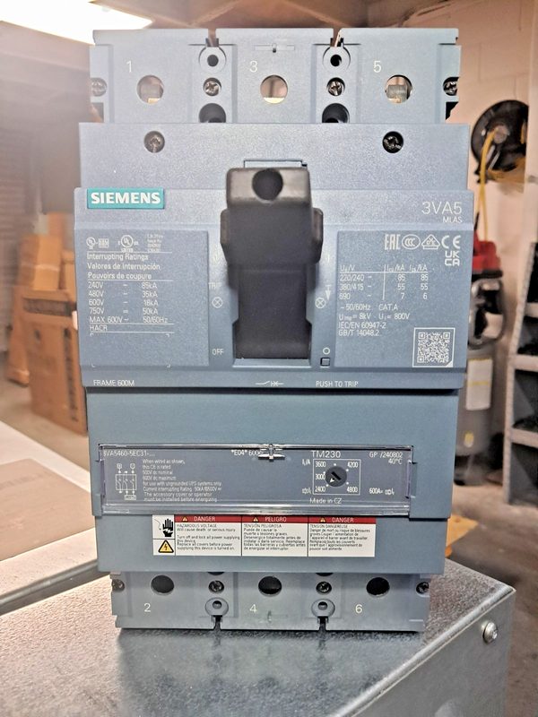 Автоматический выключатель Siemens 3VA5460-5EC31