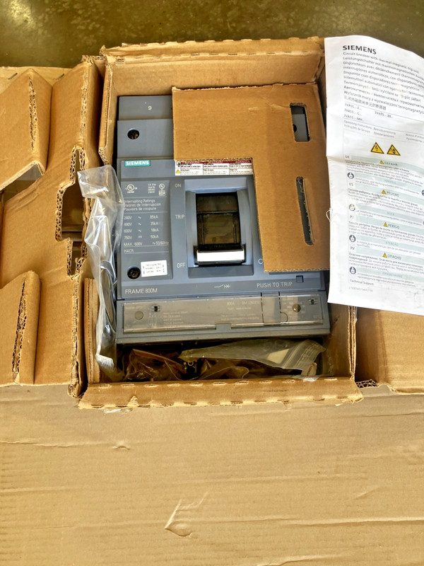 Автоматический выключатель Siemens 3VA5580-5EC32-0AA0