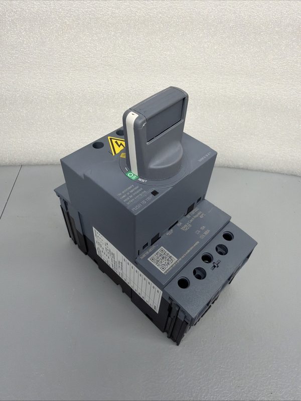 Автоматический выключатель Siemens 3VA9137-0EK11