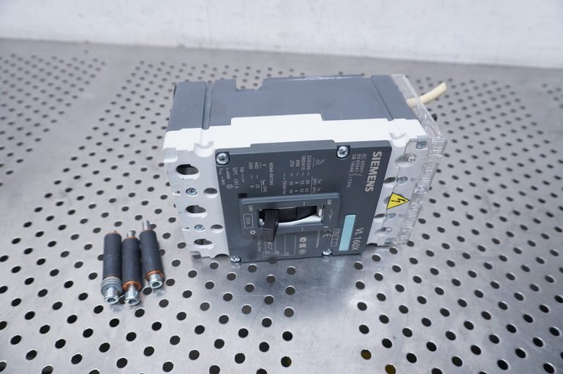 Автоматический выключатель Siemens 3VL1706-1DA33-0AA0