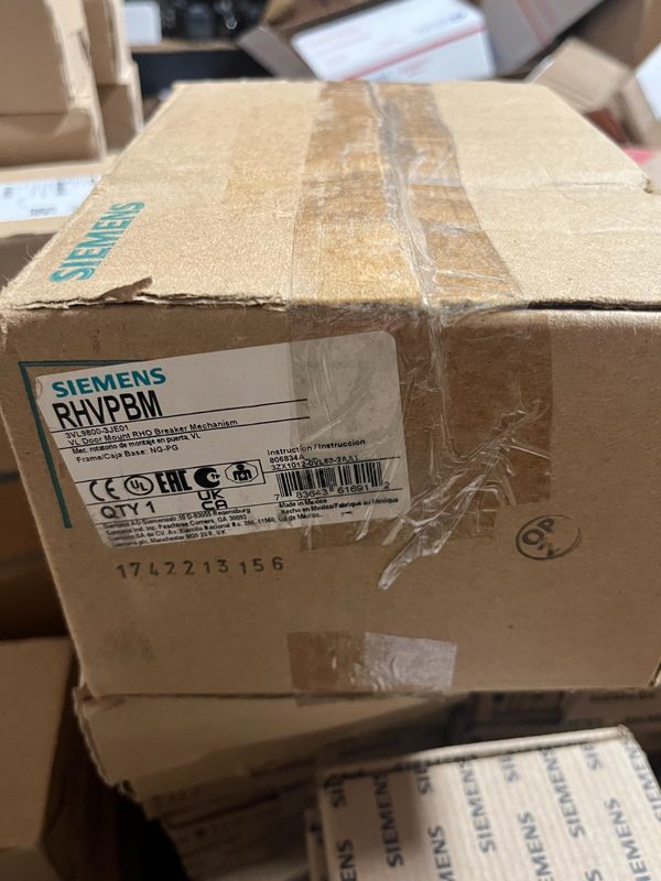 Автоматический выключатель Siemens 3VL9800-3JE01