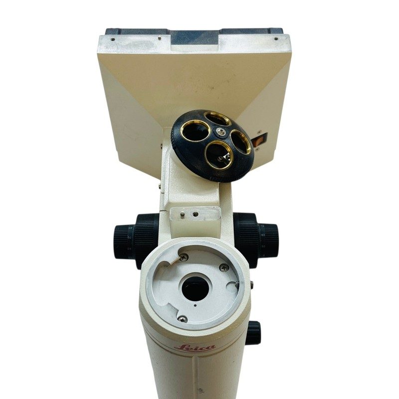Микроскоп Leica 4-NOSEPIECE