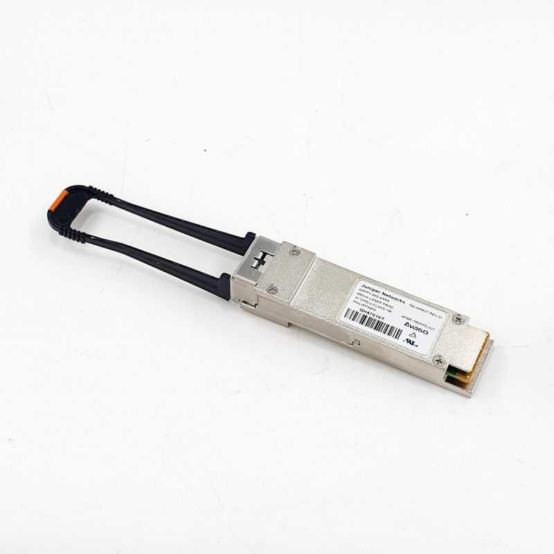 Трансивер Juniper 40G-ESR4