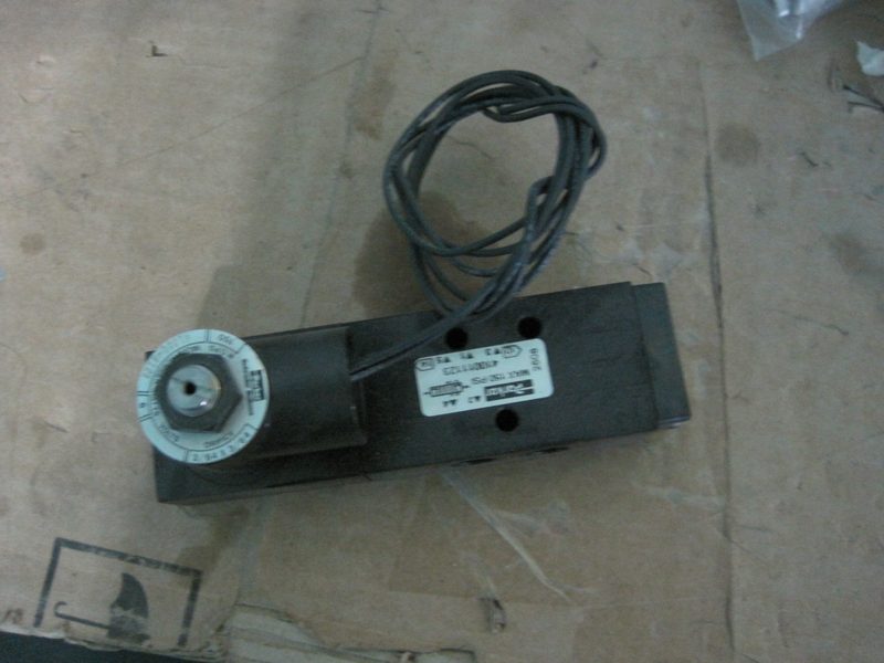 Электромагнитный клапан Parker 41000-8123