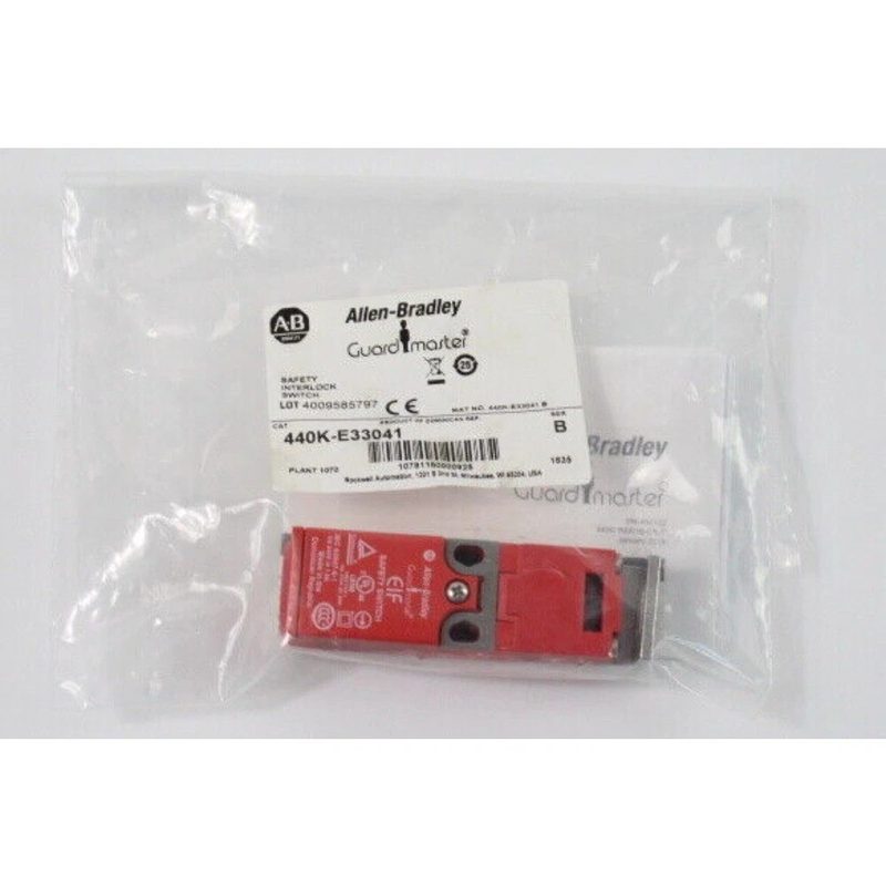 Реле безопасности Allen-Bradley 440K-E33041