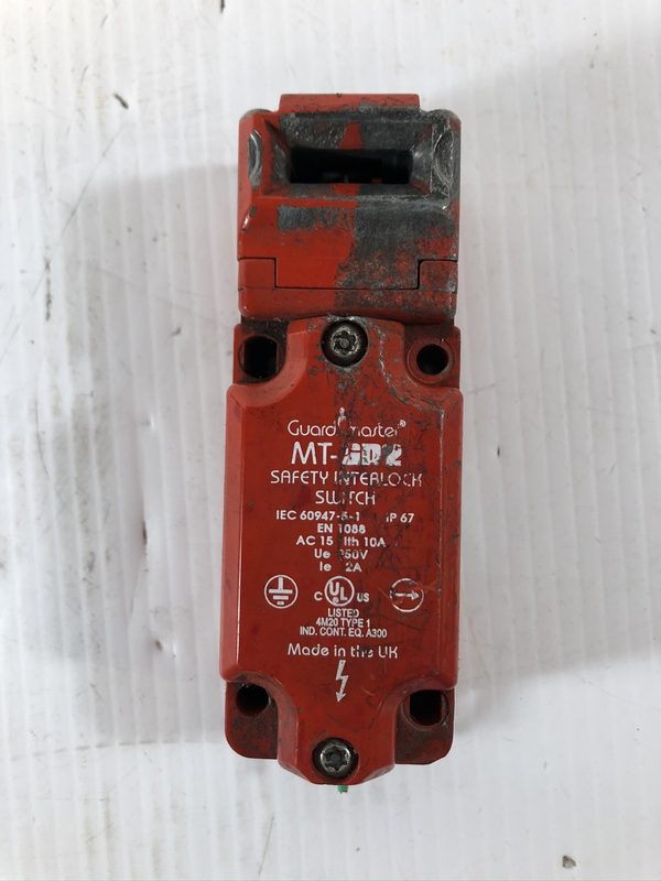 Реле безопасности Allen-Bradley 440K-MT55029