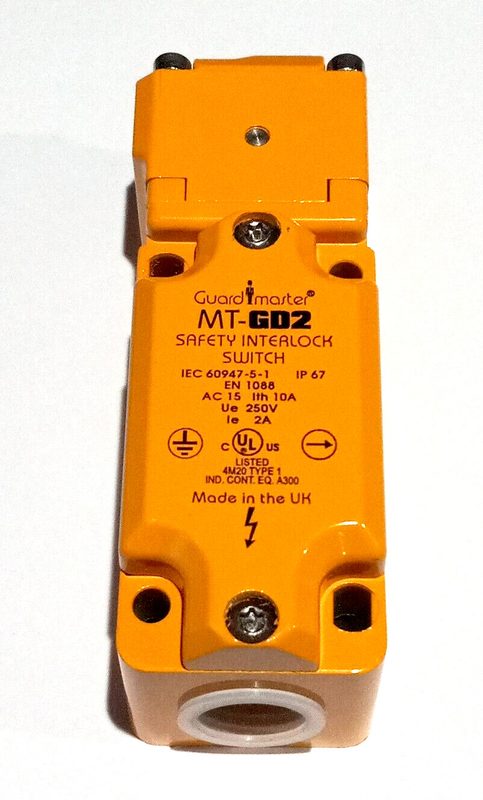 Реле безопасности Allen-Bradley 440K-MT55038