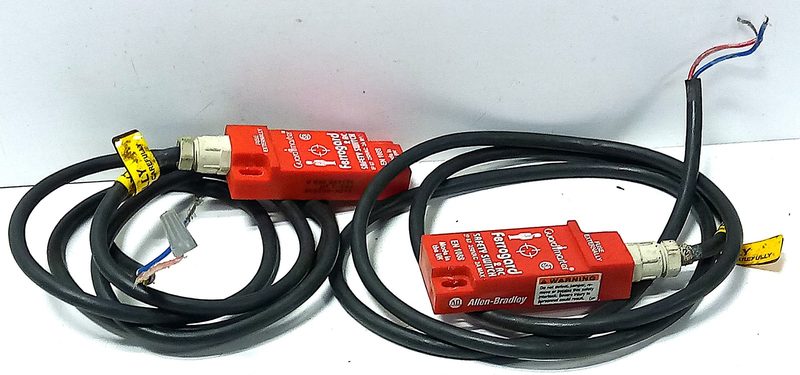 Реле безопасности Allen-Bradley 440N-G02038
