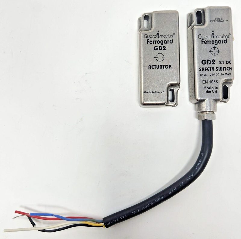 Реле безопасности Allen-Bradley 440N-G02123