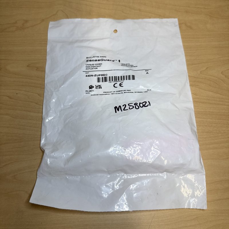 Реле безопасности Allen-Bradley 440N-ZUPREC