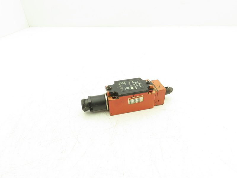 Реле безопасности Allen-Bradley 440P-SCM21
