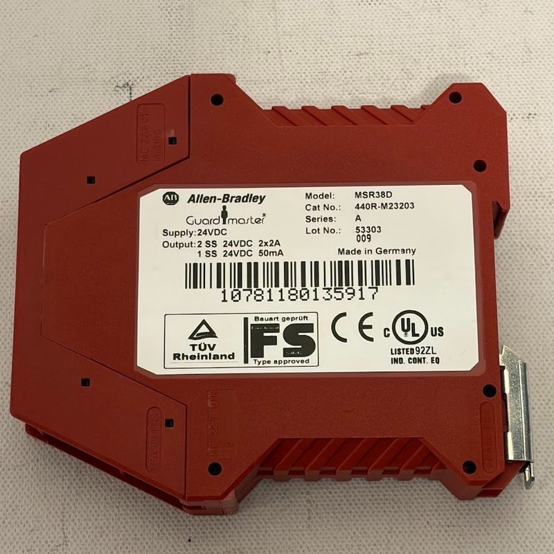 Реле безопасности Allen-Bradley 440R-M23203