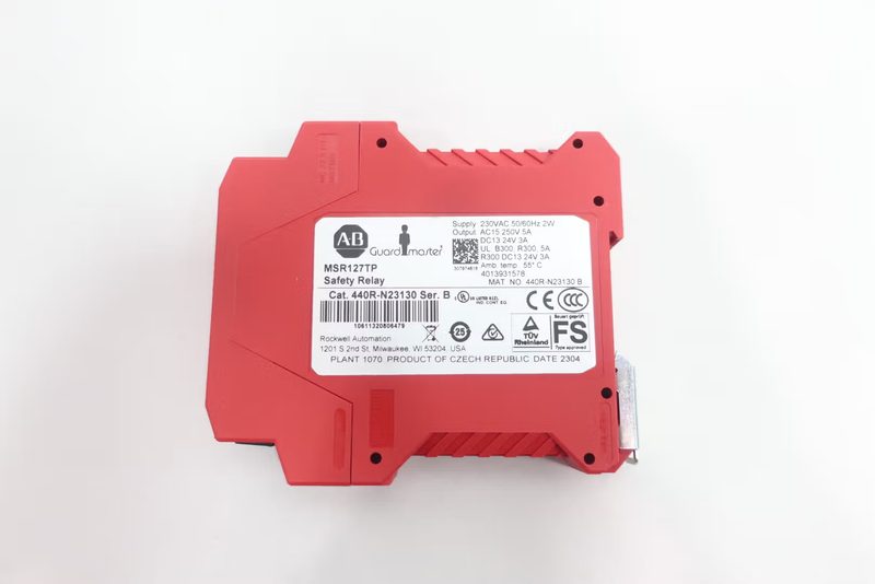 Реле безопасности Allen-Bradley 440R-N23130
