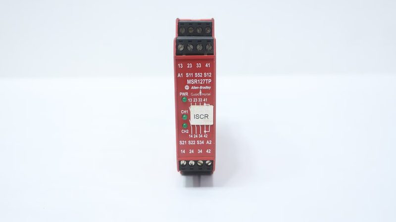 Реле безопасности Allen-Bradley 440R-N23132-R