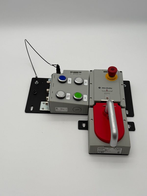 Реле безопасности Allen-Bradley 442G-MABH-R