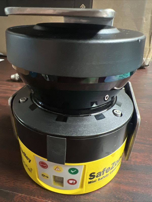 Сканер безопасности Allen-Bradley 442L-SFZNMN