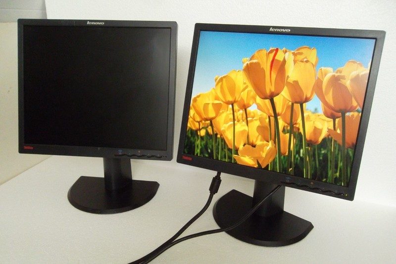Монитор Lenovo 4431-HE1