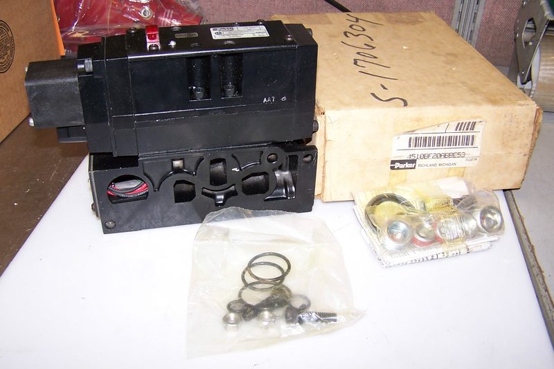 Пневмораспределитель Parker 4510BF20ABBE53