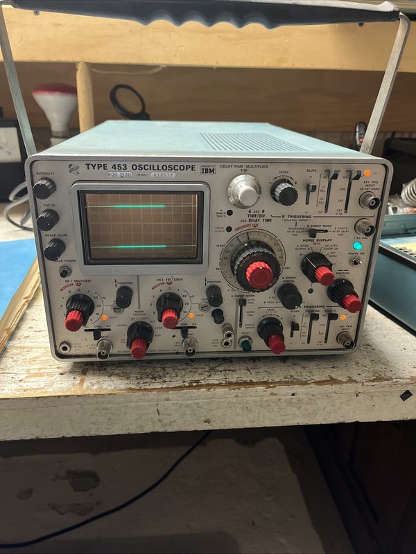 Осциллограф Tektronix 453A