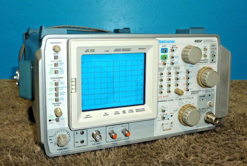 Анализатор спектра Tektronix 495P