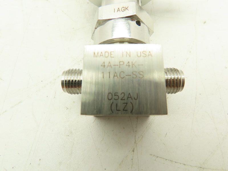Пневмоклапан Parker 4A-P4K-11AC-SS